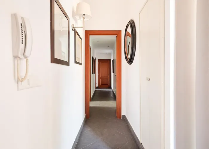 Casa Imperiale, A Burghesius Рим