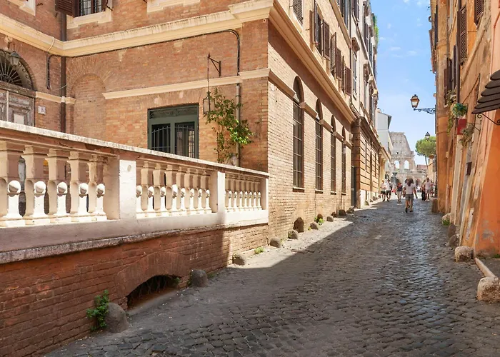 Casa Imperiale, A Burghesius * Рим